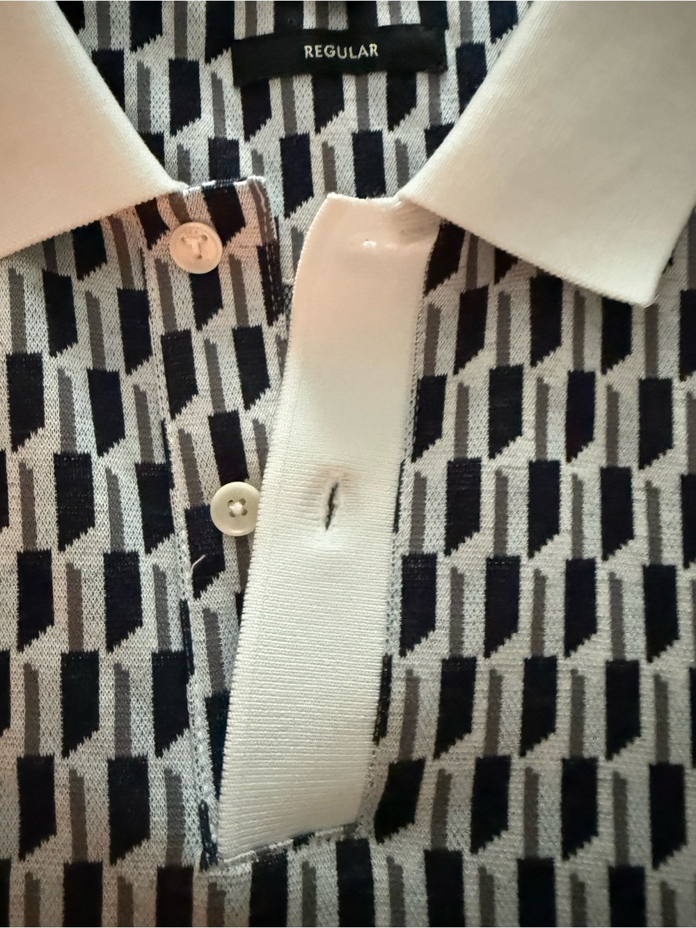 Ted Baker Men’s Navy and White Geometric Knit Polo- NWOT - Picture 4 of 8